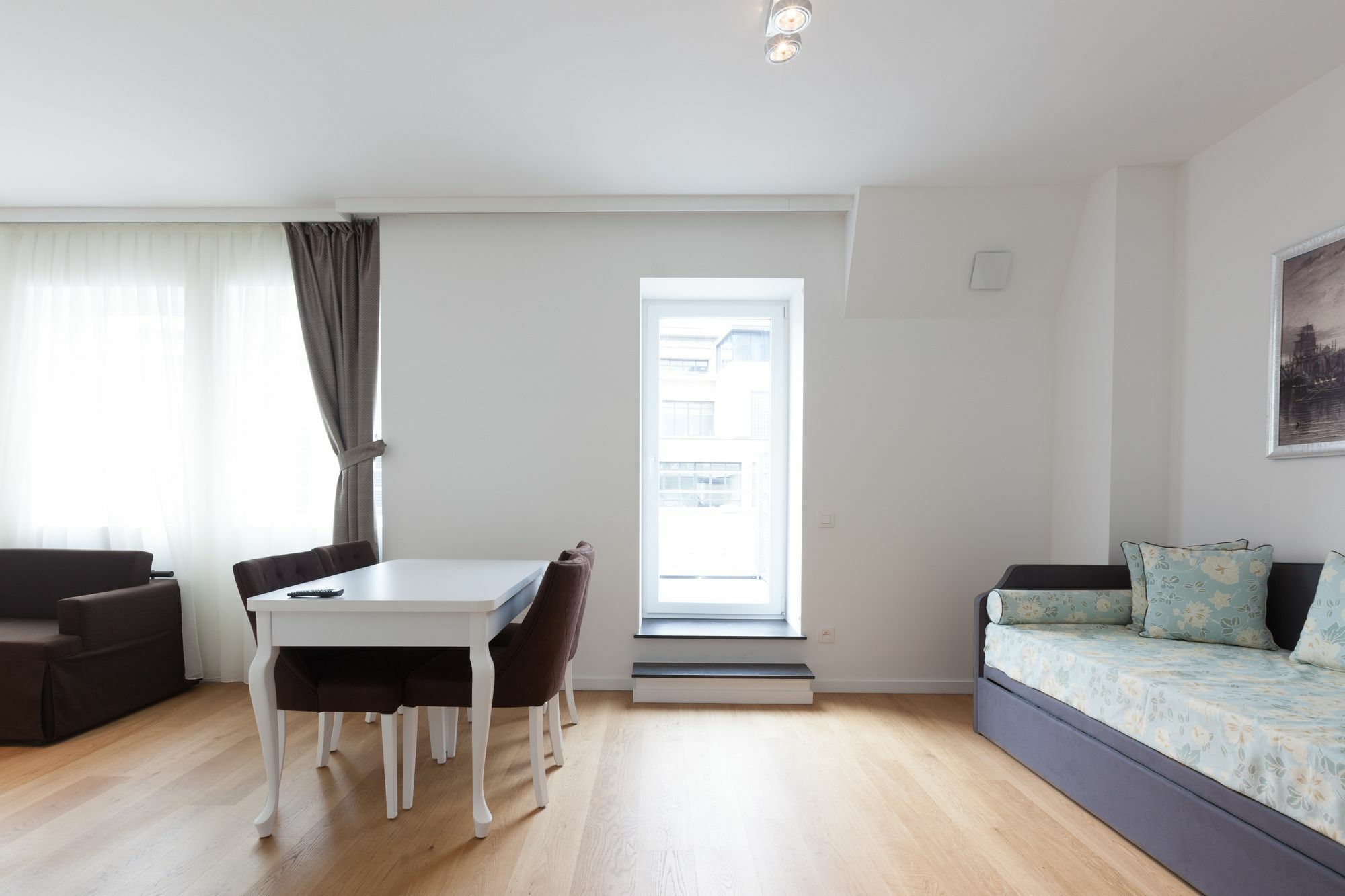 Residence Regent 55 بروكسل المظهر الخارجي الصورة